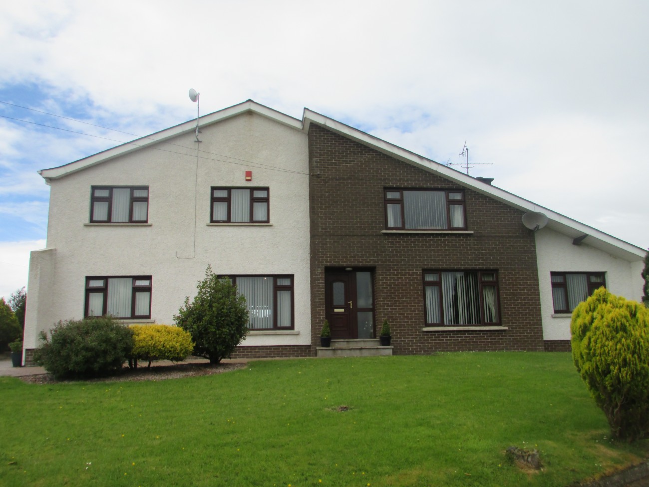 9 Mulnagore Road, Cookstown BT80 9BS Golden Egg Partnership Property For Sale, Property to Let
